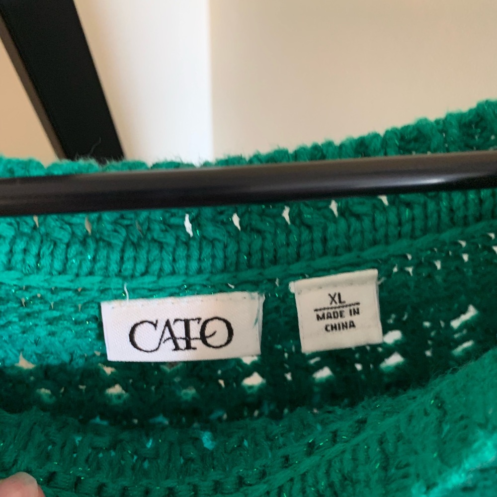 Sweater - Picture 3 of 3